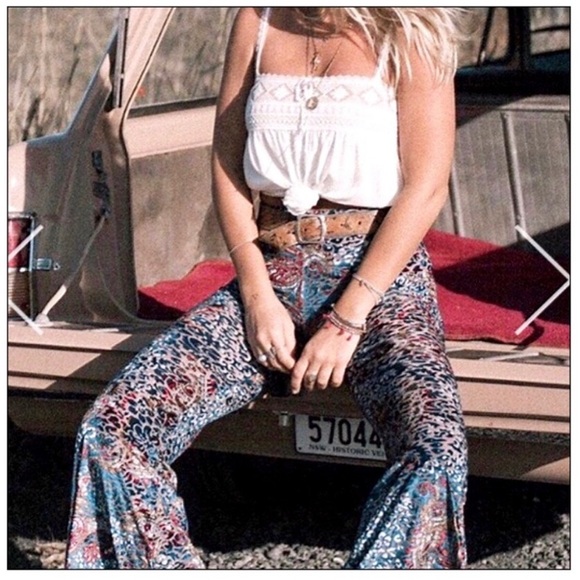 SOLD!! Spell & The Gypsy Vintage Ziggy Bells In XL - Picture 2 of 6